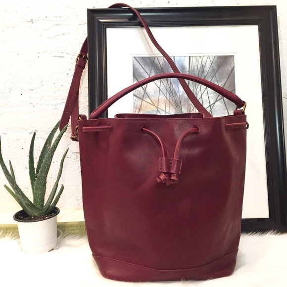 Madewell Handbags - Madewell NWT Lafayette Bucket Bag Dark Cabernet